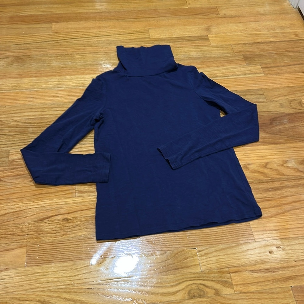 PACT lightweight turtleneck, size s, navy
